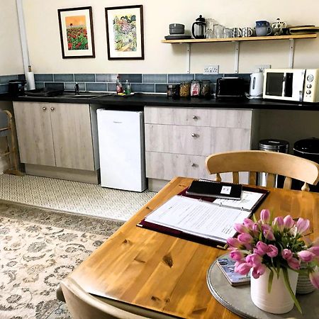 Robeanne House Holiday Accommodation Shiptonthorpe Bagian luar foto